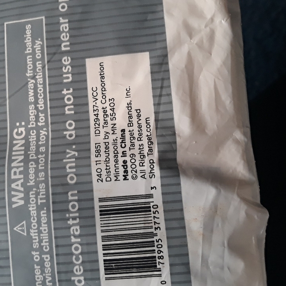 Spider Leaf Bag, new in package. Contains spider body and legs - Picture 4 of 4